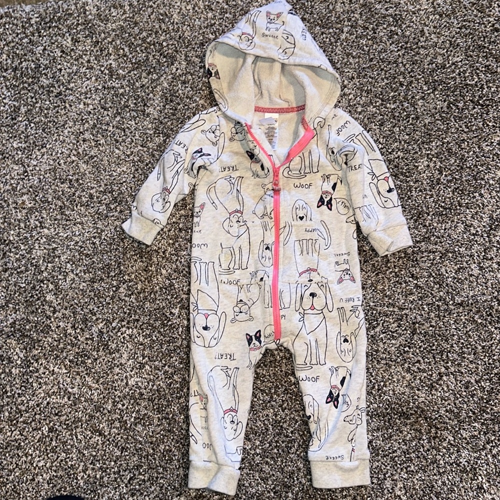 Carters Brand One Piece Dog Outfit Size 12 Months Great Condition